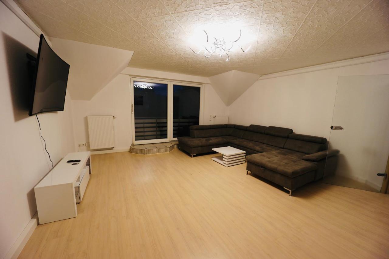 Generous Apartment I 7 Beds I 110 Sqm I Fast Internet Paderborn Kültér fotó