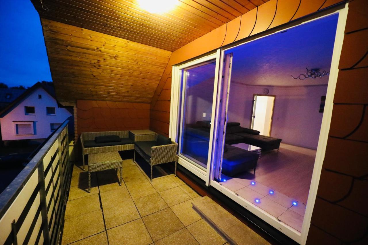 Generous Apartment I 7 Beds I 110 Sqm I Fast Internet Paderborn Kültér fotó